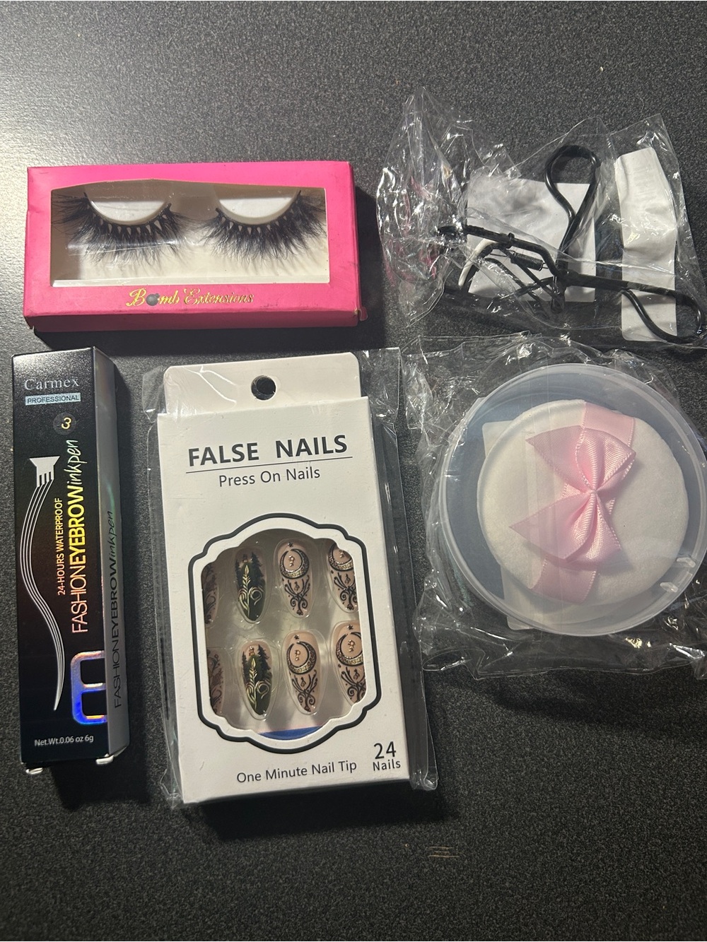 Women’s accessories